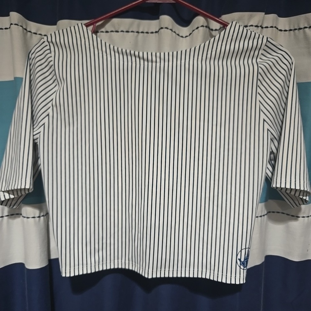 Body Glove Striped Boat Neck Top with 3/4 Sleeves Xl